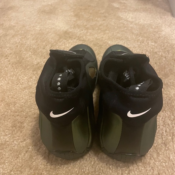 Nike Air Foamposite - Picture 5 of 11